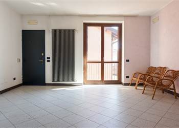 Locale commerciale 